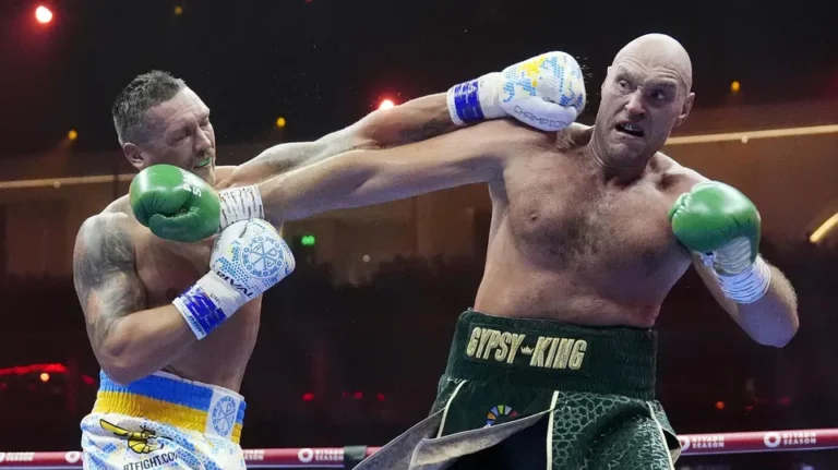 Oleksandr Usyk Tyson Fury